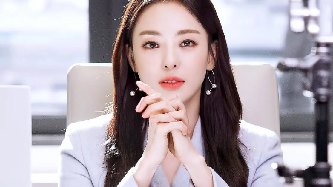 Lee Da Hee